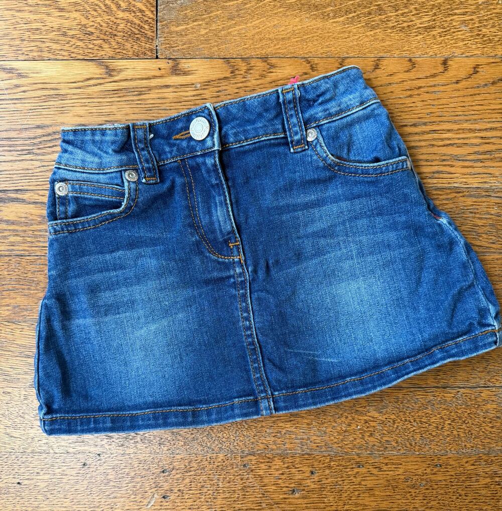 Mini Boden Girls' Cat Pocket Denim Skirt Size 3-4